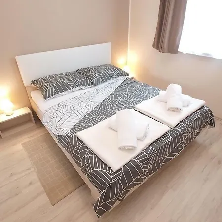 Apartment Luna *