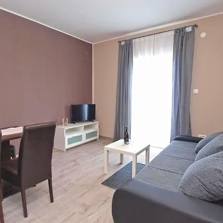 Apartment Luna *